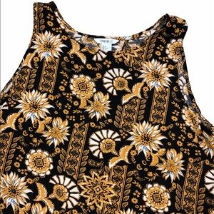 Forever 21 large top